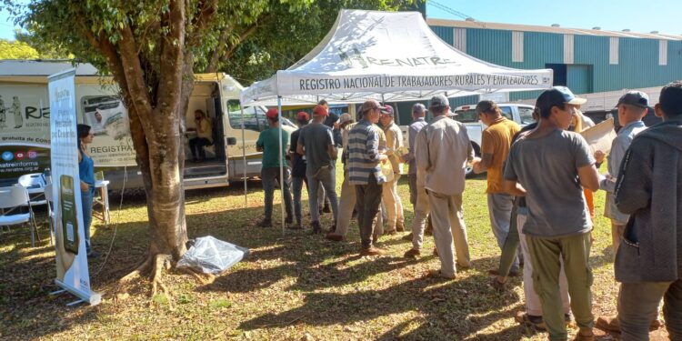 RENATRE MISIONES 2022 capacitaciones y a trabajadores y operativos de registración móvil