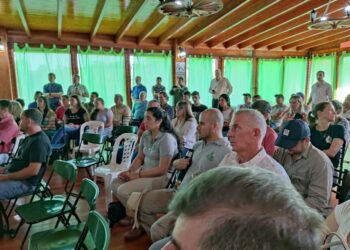 Capacitan a productores en el manejo de ovinos en yerba mate