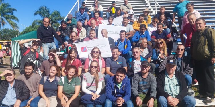 La miel de misiones premiada nuevamente en el concurso internacional expo Maciá 2024