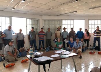 El INYM entregó herramientas e indumentaria en la cuenca yerbatera