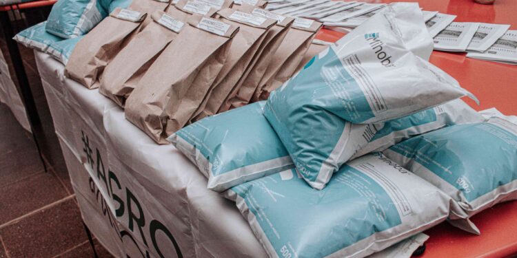 Diversificación productiva: nuevas entregas de semillas y capacitación técnica en territorio