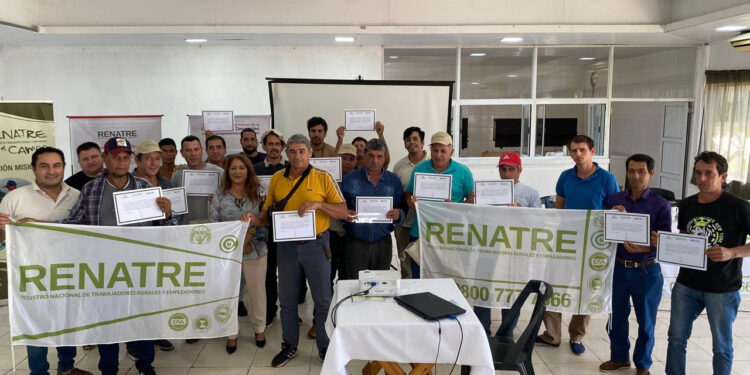 El RENATRE capacitó a trabajadores rurales de Misiones en prácticas ganaderas