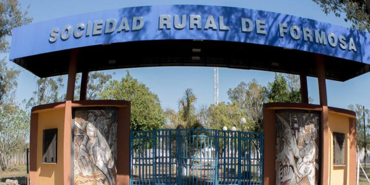 El RENATRE otorgó la primera Certificación en Prácticas Laborales Sostenibles (PLS) a la Sociedad Rural de Formosa