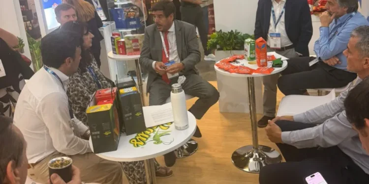 Cooperativas y empresas promocionan la Yerba Argentina en USA