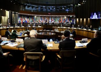 Misiones participa en cumbre internacional de desarrollo productivo