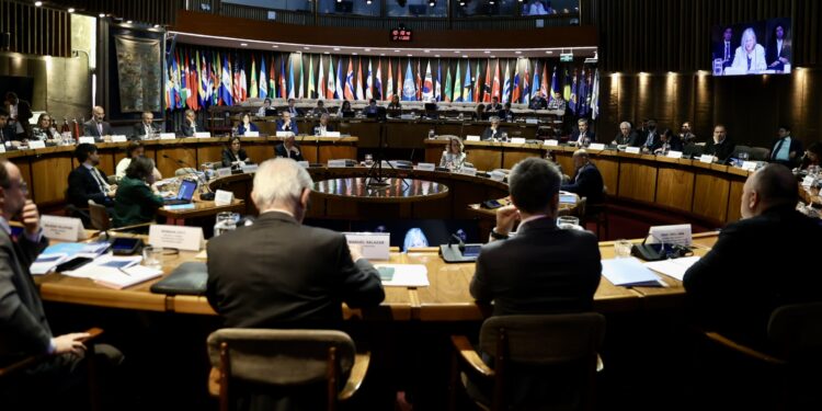 Misiones participa en cumbre internacional de desarrollo productivo