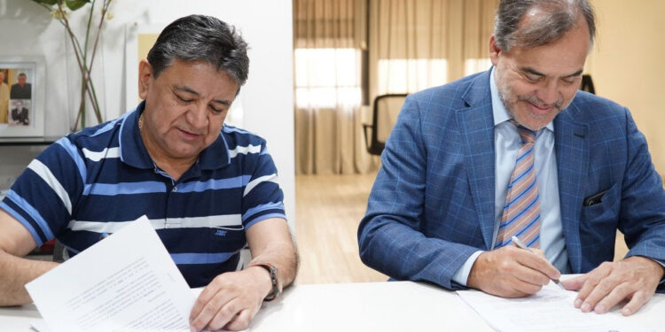 El RENATRE y la OISS firmaron un convenio para fortalecer la capacitación en seguridad social y trabajo decente rural