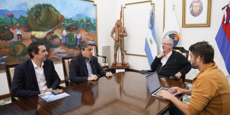 Passalacqua recibió a directivos de Philip Morris
