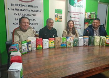 El cooperativismo yerbatero desembarca con fuerza propia en Buenos Aires