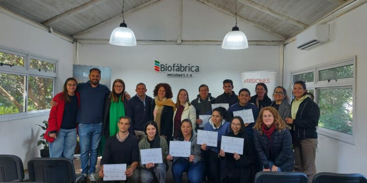 Misiones suma 33 nuevos especialistas en Bioinsumos 