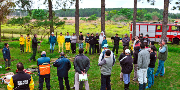 Misiones fortalece la planificación frente a incendios forestales