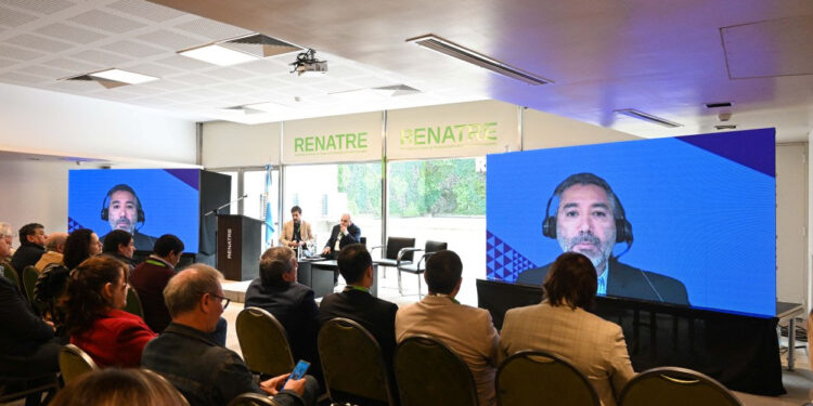 El RENATRE consolida su Certificación en Prácticas Laborales Sostenibles y distingue a las empresas que cumplen con la normativa laboral